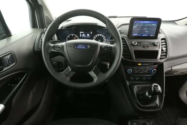 Ford Transit Connect (2022) thumbnail 2