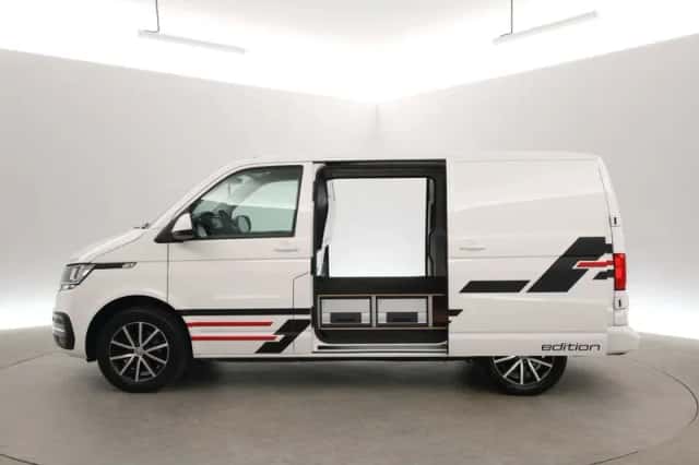 Volkswagen Transporter (2023) thumbnail 6