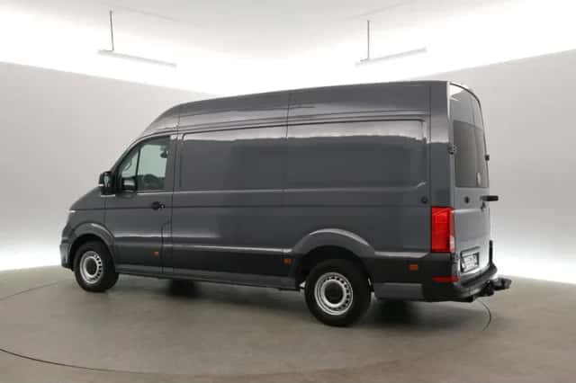 Volkswagen Crafter (2022) thumbnail 4