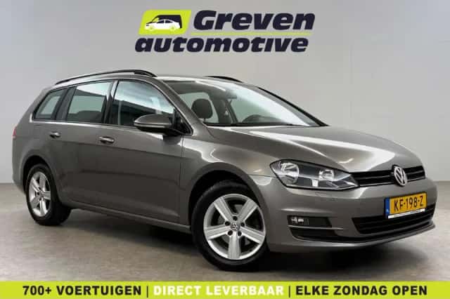 Volkswagen Golf (2015) thumbnail 1