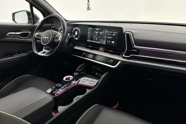Kia Sportage (2022) thumbnail 4