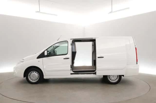 Peugeot Expert (2016) thumbnail 4