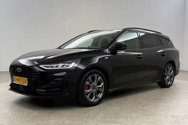 Ford Focus (2023) thumbnail 6