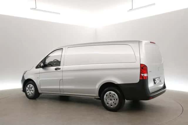 Mercedes-Benz Vito (2020) thumbnail 4