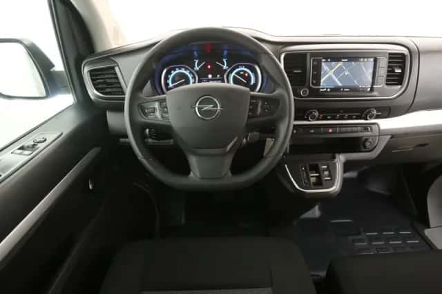 Opel Vivaro-e (2022) thumbnail 2