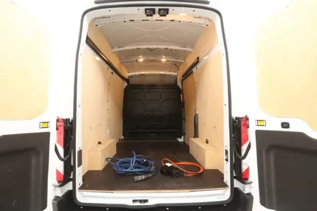 Ford E-Transit (2023) thumbnail 3