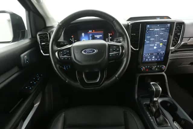 Ford Ranger (2023) thumbnail 2
