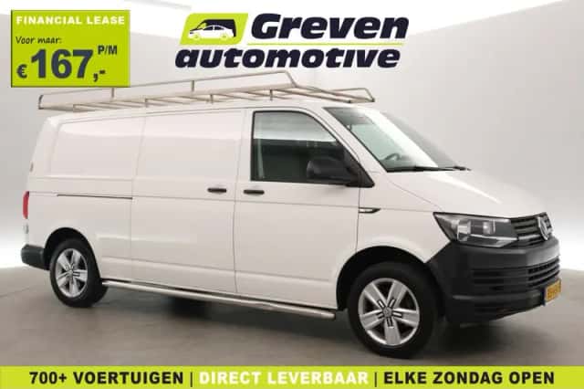Volkswagen Transporter (2015) thumbnail 1