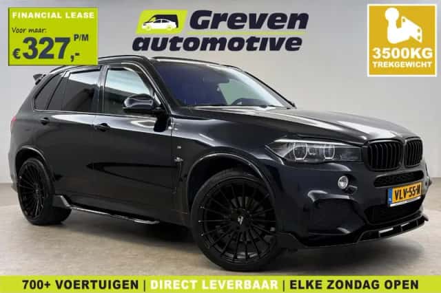 BMW X5 (2018) thumbnail 1