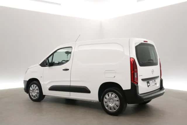 Opel Combo (2022) thumbnail 4