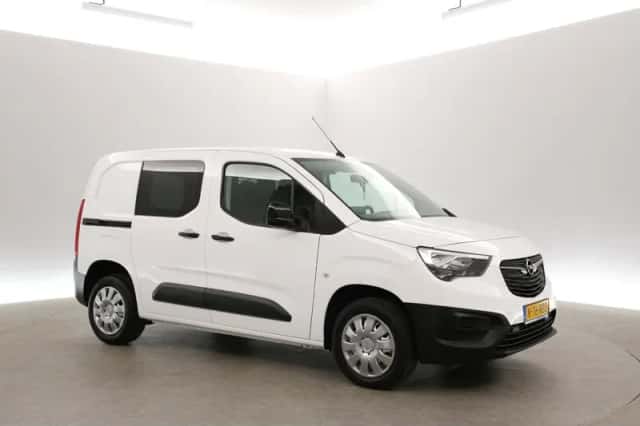 Opel Combo (2022) thumbnail 6