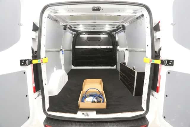 Ford Transit Custom (2022) thumbnail 3