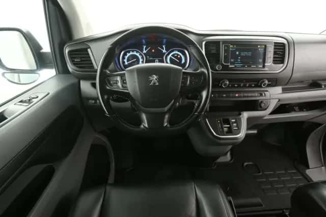 Peugeot E-Expert (2022) thumbnail 2