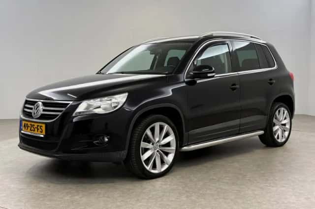 Volkswagen Tiguan (2008) thumbnail 5