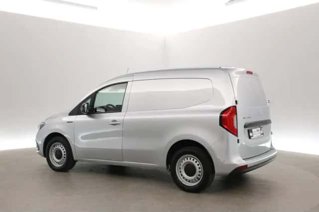 Mercedes-Benz eCitan (2025) thumbnail 4