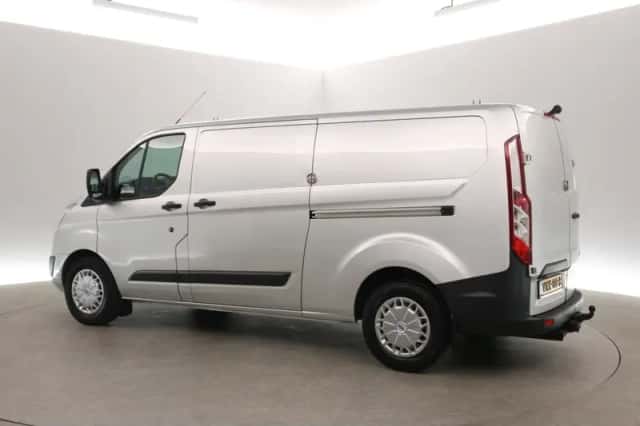 Ford Transit Custom (2015) thumbnail 6