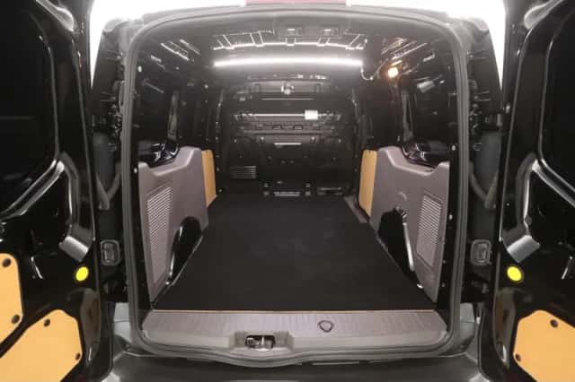 Ford Transit Connect (2021) thumbnail 3