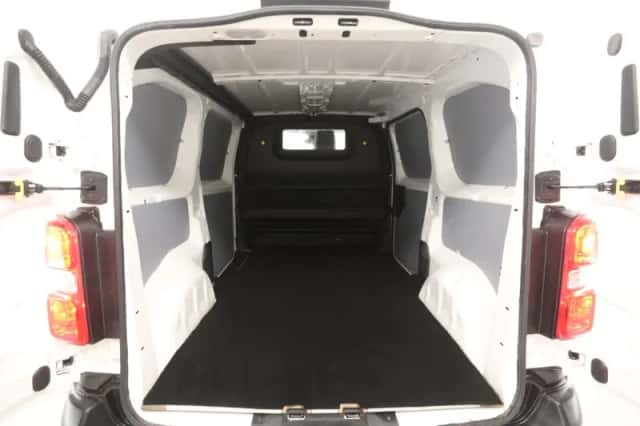 Toyota Proace (2022) thumbnail 3