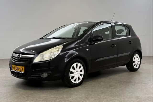 Opel Corsa (2008) thumbnail 6