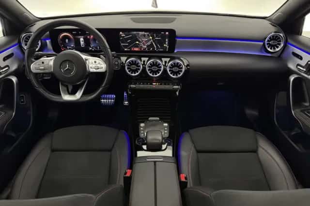 Mercedes-Benz A-Klasse (2021) thumbnail 2