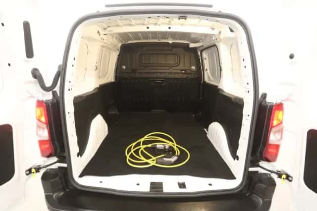 Opel E-Combo (2022) thumbnail 3