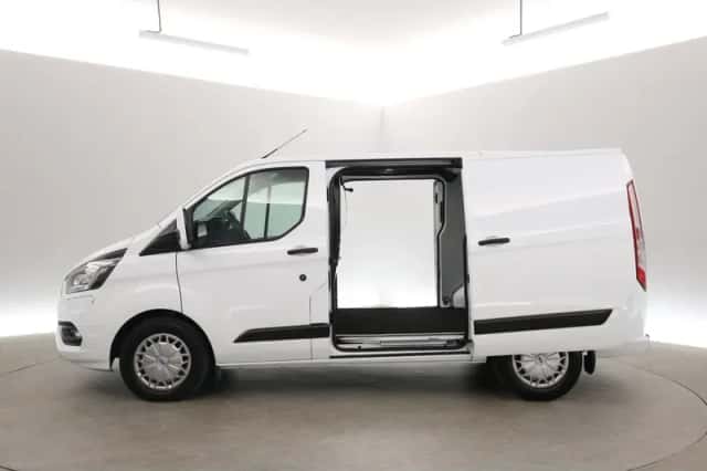 Ford Transit Custom (2022) thumbnail 4