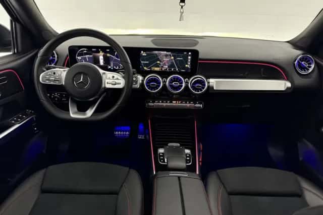 Mercedes-Benz GLB-Klasse (2021) thumbnail 2