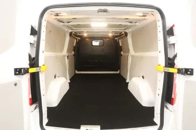 Ford Transit Custom (2020) thumbnail 3