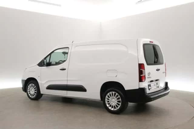 Toyota Proace (2024) thumbnail 4