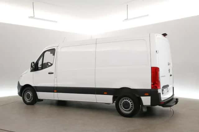 Mercedes-Benz Sprinter (2021) thumbnail 4