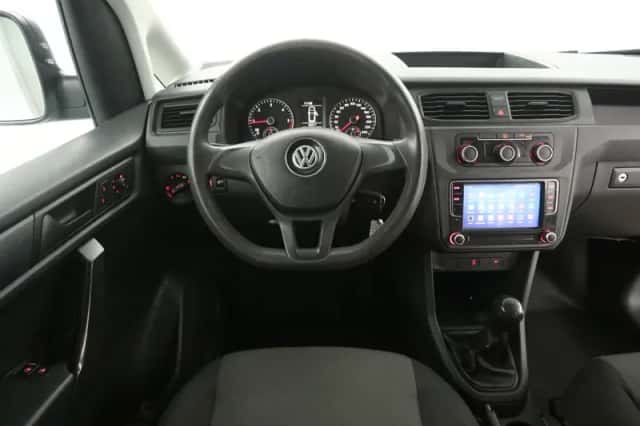 Volkswagen Caddy Maxi (2018) thumbnail 2