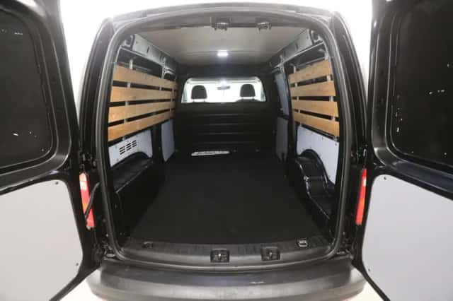 Volkswagen Caddy Maxi (2018) thumbnail 3