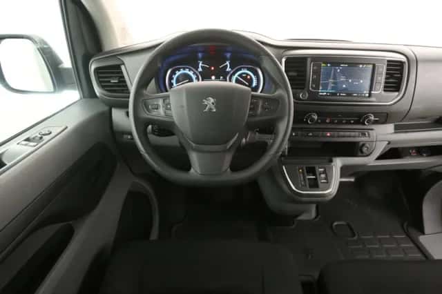 Peugeot E-Expert (2022) thumbnail 2