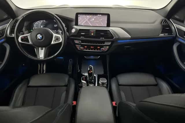 BMW X3 (2021) thumbnail 2