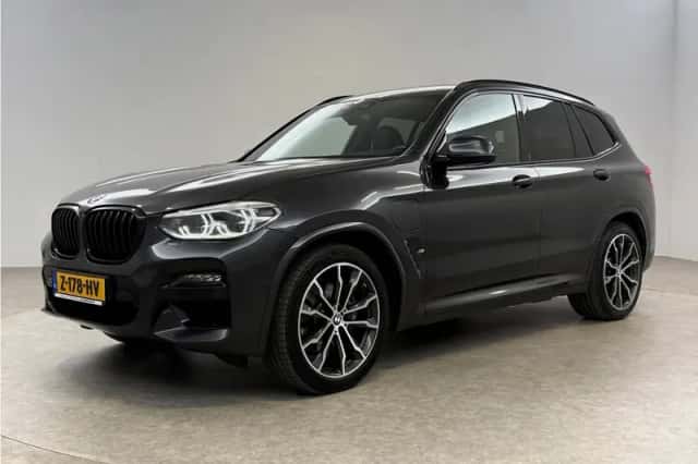 BMW X3 (2021) thumbnail 6
