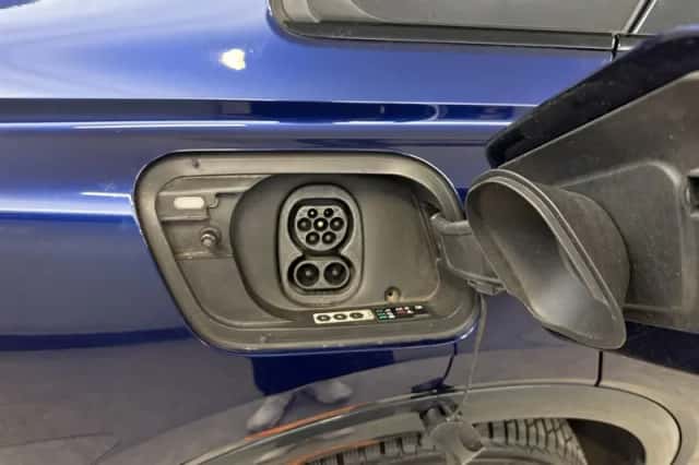 Audi Q4 e-tron (2022) thumbnail 6