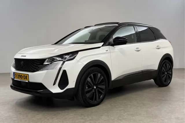 Peugeot 3008 (2023) thumbnail 6