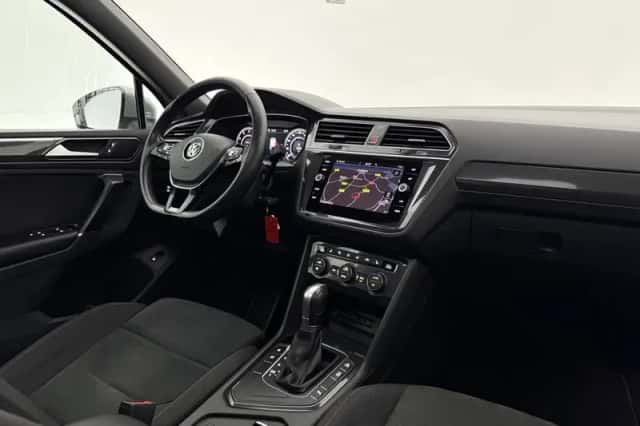 Volkswagen Tiguan (2018) thumbnail 4