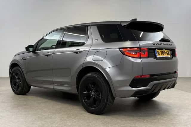 Land Rover Discovery Sport (2021) thumbnail 3