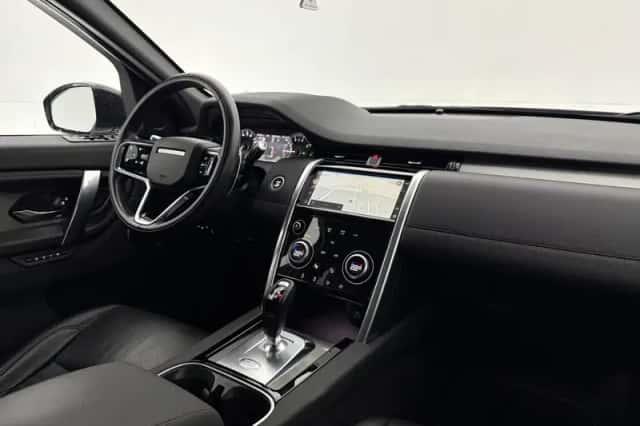 Land Rover Discovery Sport (2021) thumbnail 4