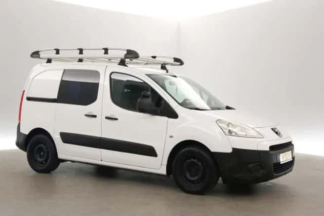 Peugeot Partner (2010) thumbnail 5