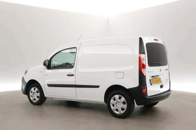 Renault Kangoo (2021) thumbnail 4
