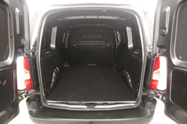 Opel Combo (2022) thumbnail 3