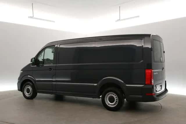 Volkswagen Crafter (2023) thumbnail 4