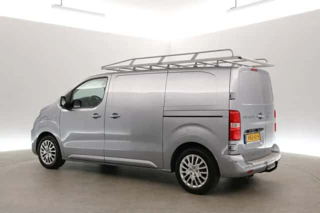 Opel Vivaro-e (2021) thumbnail 4
