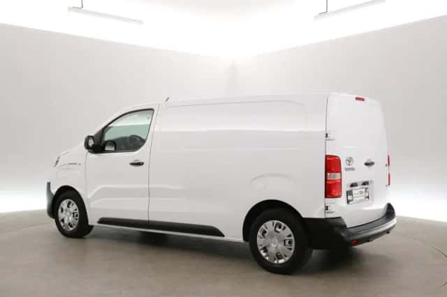 Toyota Proace (2024) thumbnail 4