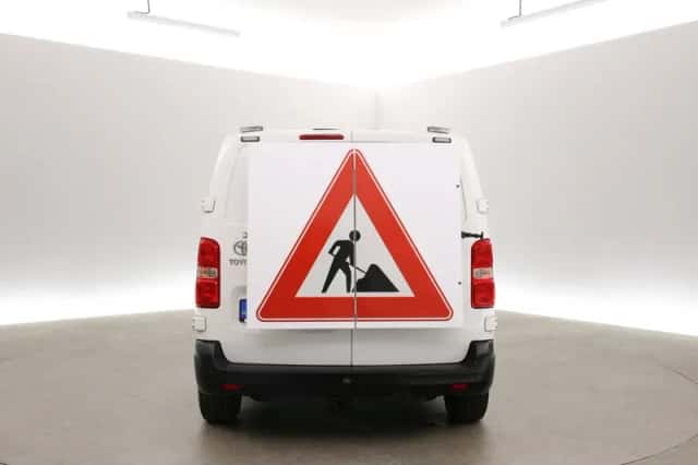 Toyota Proace (2021) thumbnail 4