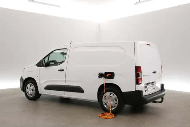 Peugeot E-Partner (2023) thumbnail 3
