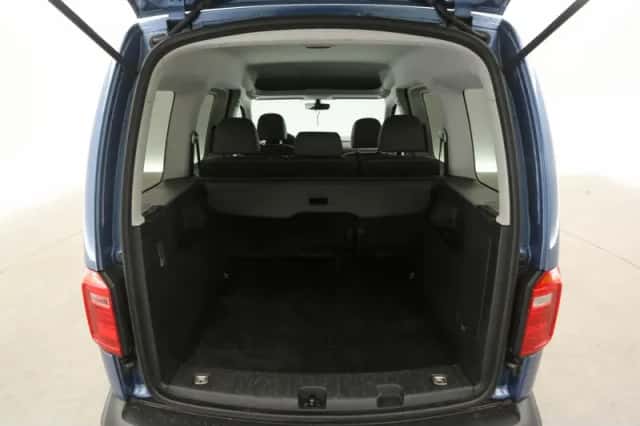 Volkswagen Caddy (2015) thumbnail 4