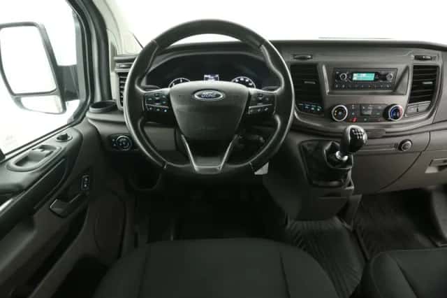 Ford Transit Custom (2019) thumbnail 2